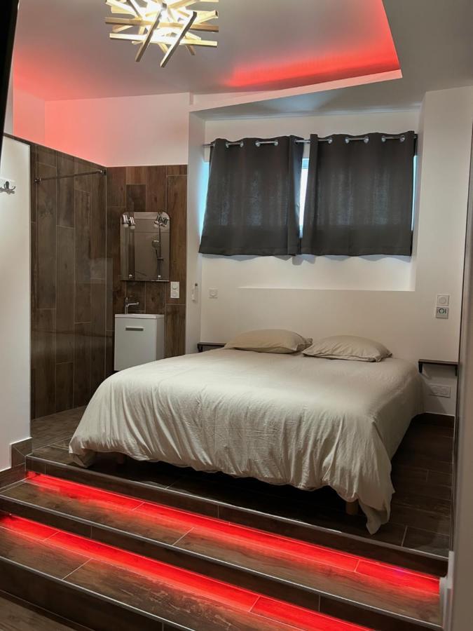 Chambre La Suite Pres Gare Grenoble Exteriör bild